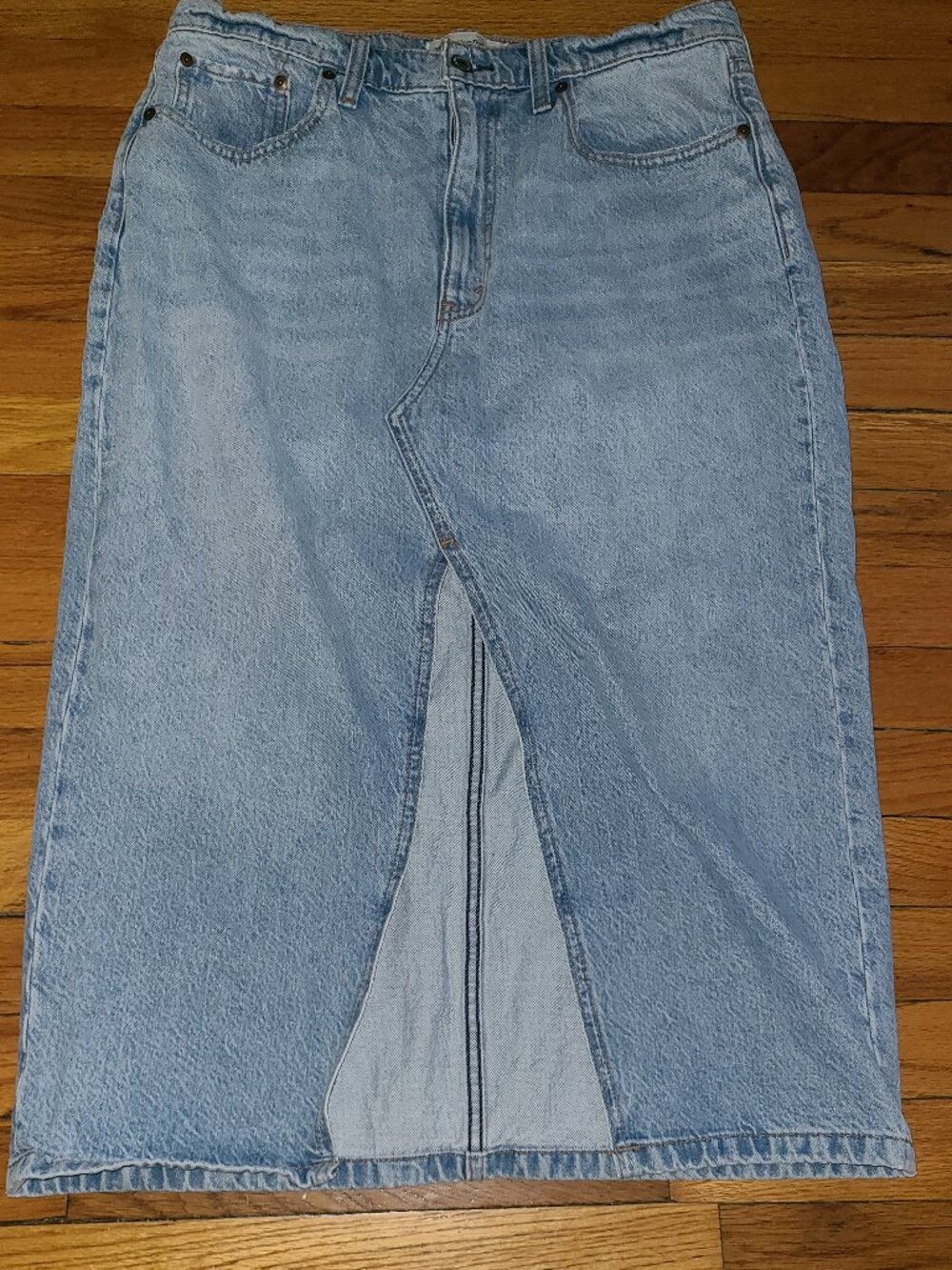 Abercrombie & Fitch Denim Midi Skirt sz 12/ 31